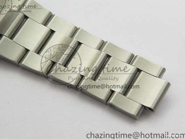 1228 Sea-Dweller 2017 Baselworld 126600 Noob 1:1 Best Edition Black Dial on SS Bracelet A2836 V Effortless 3065